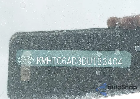 2013 Hyundai Veloster Base W/Black из США, поврежденный, VIN KMHTC6AD3DU133404